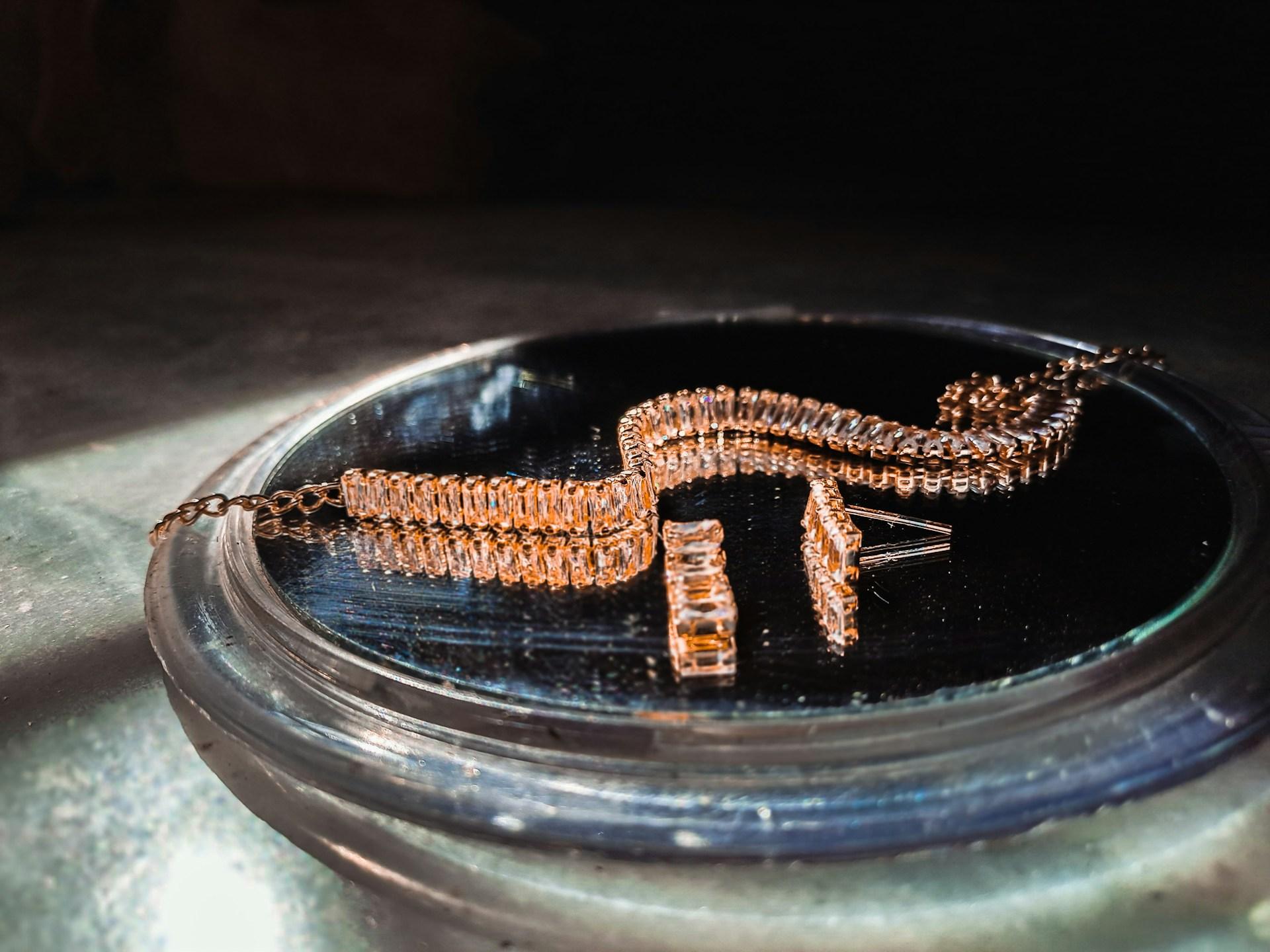 Bransoletka — złoto 585 w nowoczesnym designie